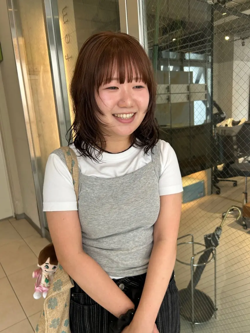 ミディアム カラー パーマ ミディアムパーマ ベージュカラー レイヤーカット baLon.fem/ 澤田 奈々子のヘアスタイル