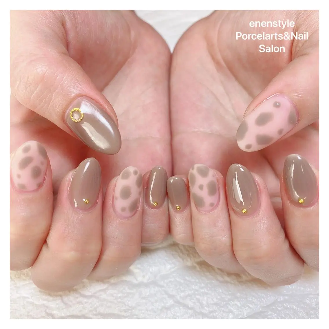 ミディアム ネイル ハンドネイル 🐾enen style 🐾のネイルデザイン