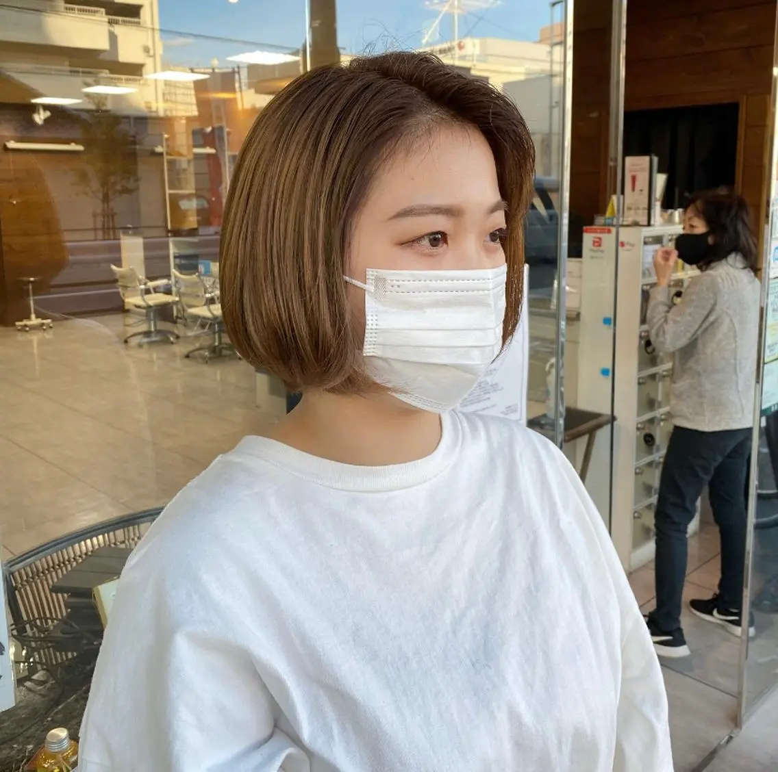 ショート カラー ヘアアレンジ カット トリートメント 川上 麻梨阿のヘアスタイル