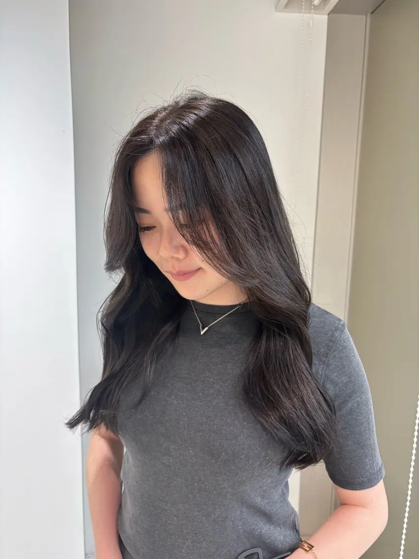 🌸学生限定🌸透明感カラー+整えカット✂️+うる艶トリートメント🫧(超音波アイロンケアプロ付き)【ミニモ学割】の写真
