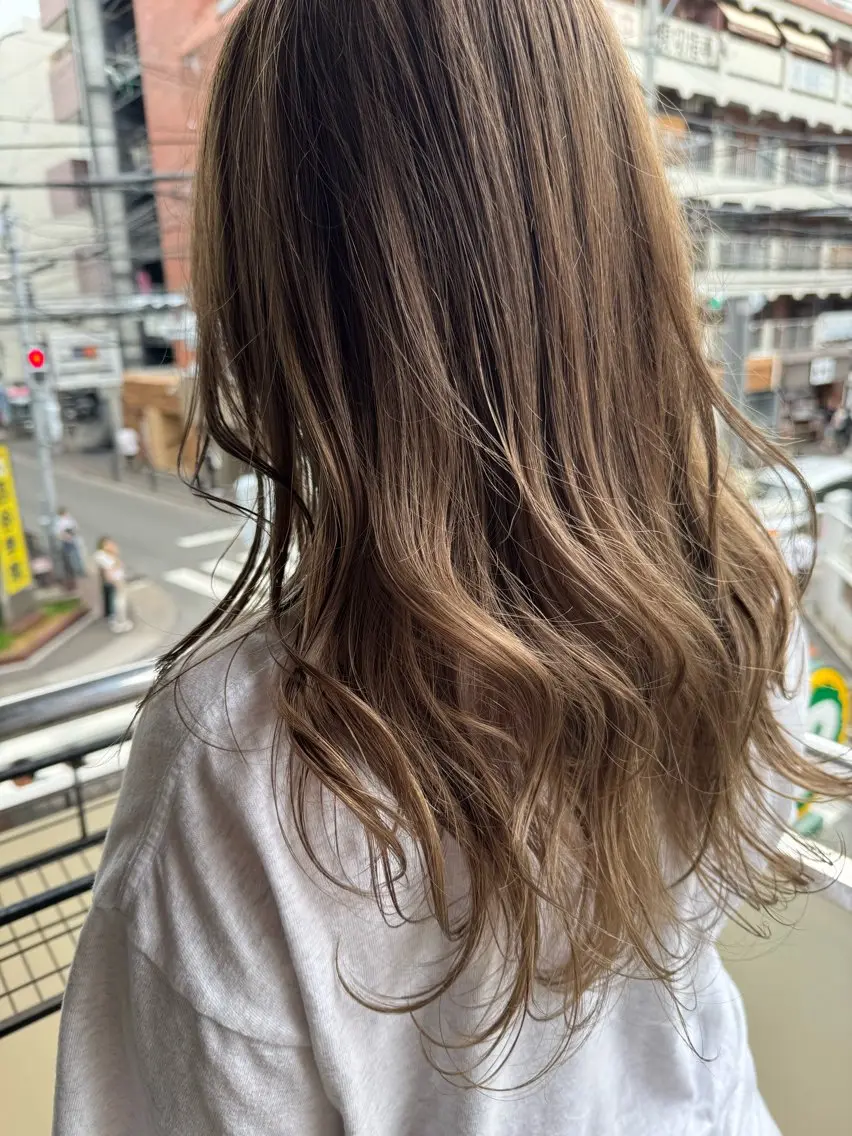 セミロング カラー ベージュカラー ブラウンカラー ブラウンベージュ chim _SiLOのヘアスタイル