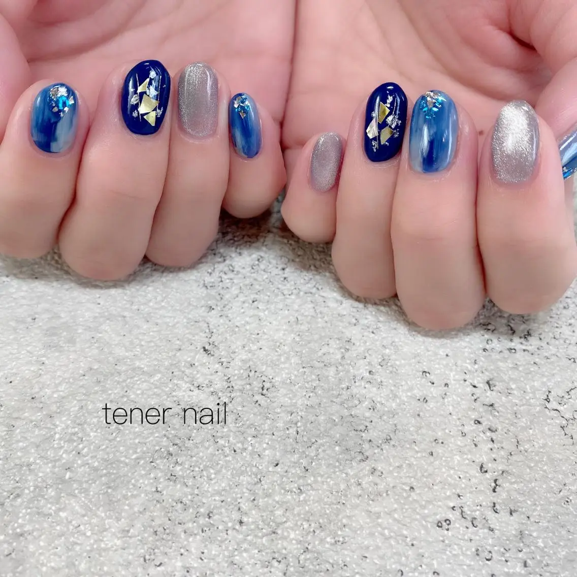 ネイル ネイビー ニュアンスネイル テネルネイル tener nailのネイルデザイン