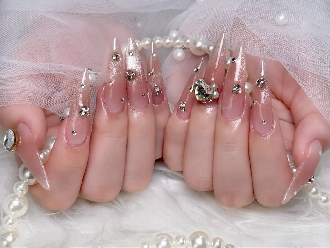 ネイル NEM nailstudioのネイルデザイン