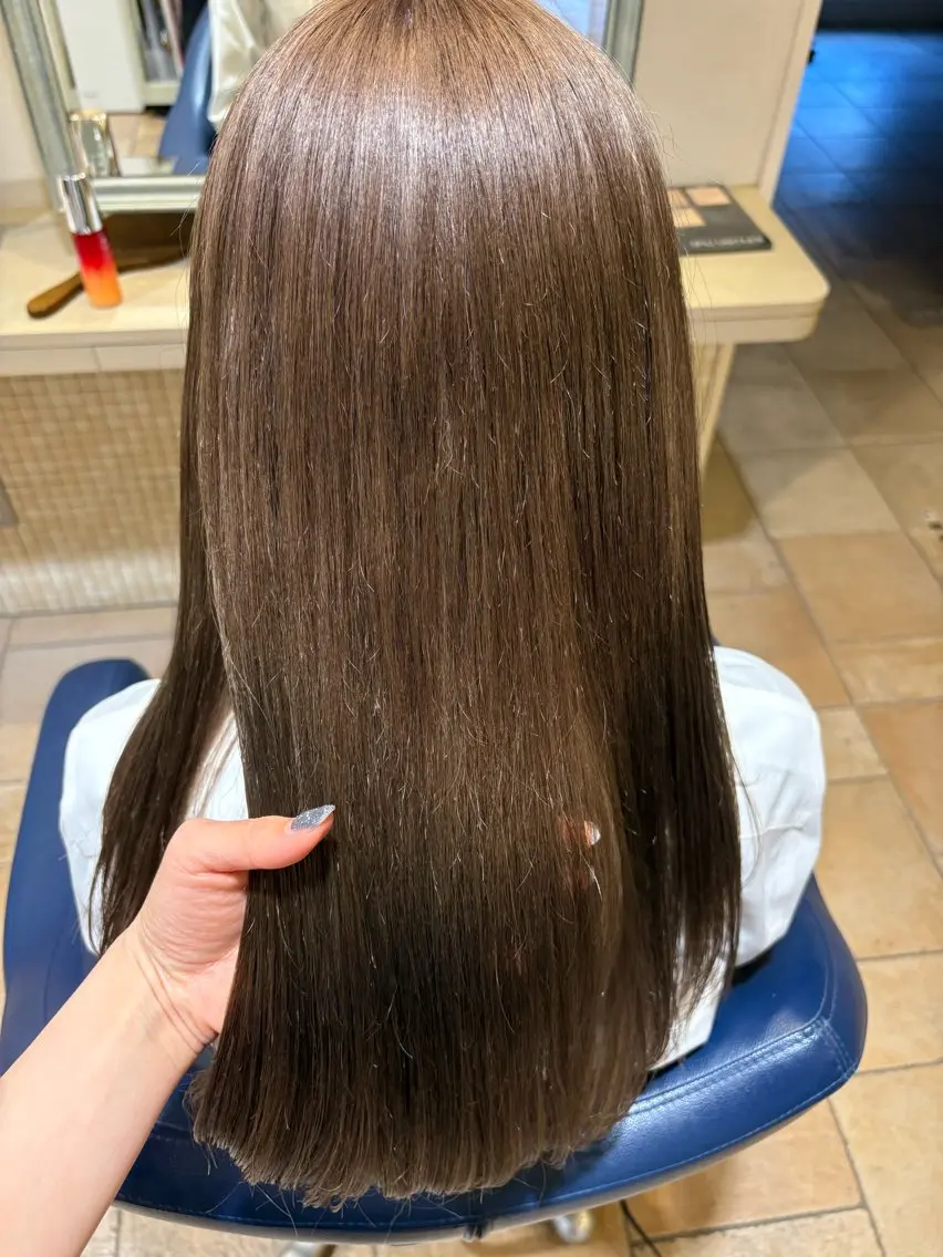 ロング カラー ダブルカラー 藤本 早耶のヘアスタイル