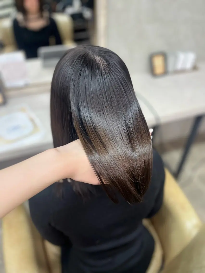 ミディアム トリートメント トリートメント Blast akihaのヘアスタイル