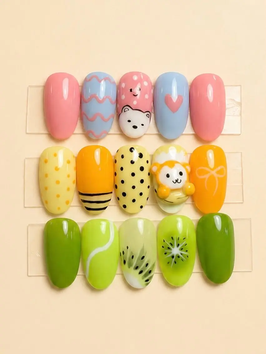 ネイル アキコ Gloss nail salonのネイルデザイン