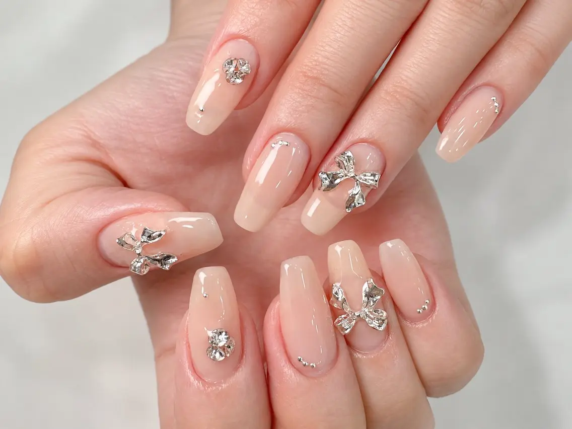 ネイル チークネイル 長さ出し フットネイル フレンチネイル ジェルネイル Saran Nailstudioのネイルデザイン