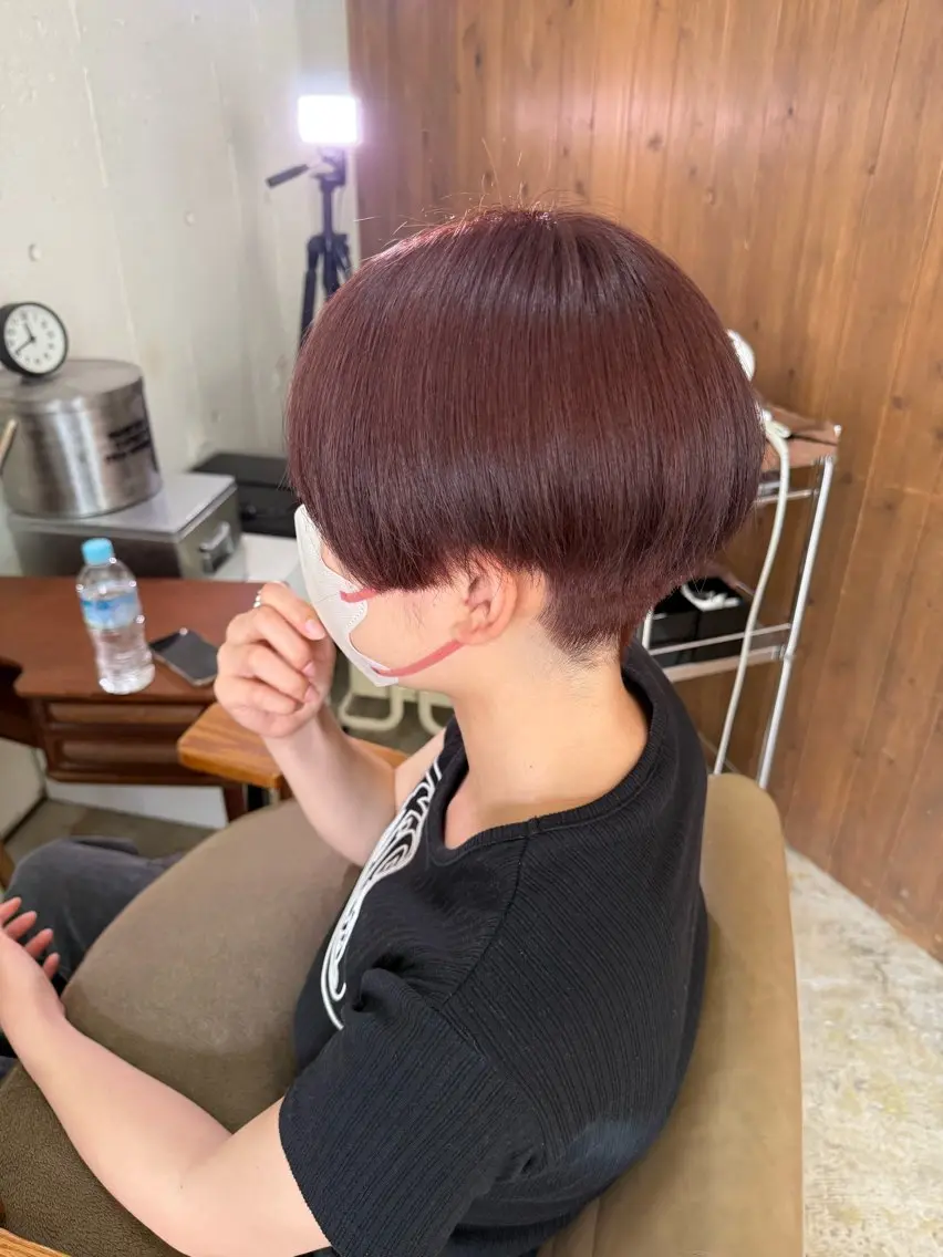 ショート カラー 黒髪 ブラウンカラー ヘアカラー 西脇 琉香のヘアスタイル