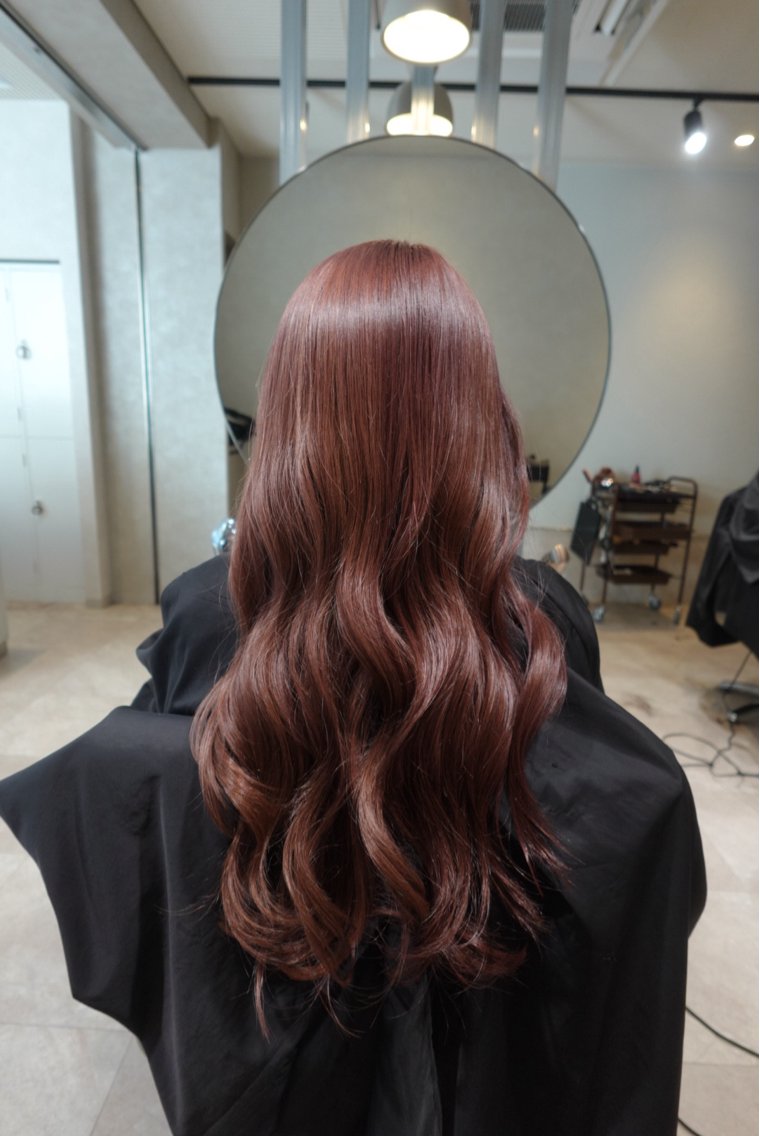 カラー ベージュカラー ブリーチ ピンクカラー ピンクベージュ miyu ♡のヘアスタイル