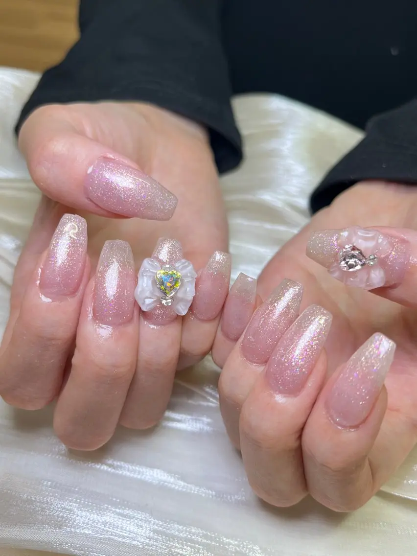 ネイル ラメ(グリッター) オフィスネイル ワンカラーネイル ピンク リボン candy nail 韓国風ワンホンネイルのネイルデザイン