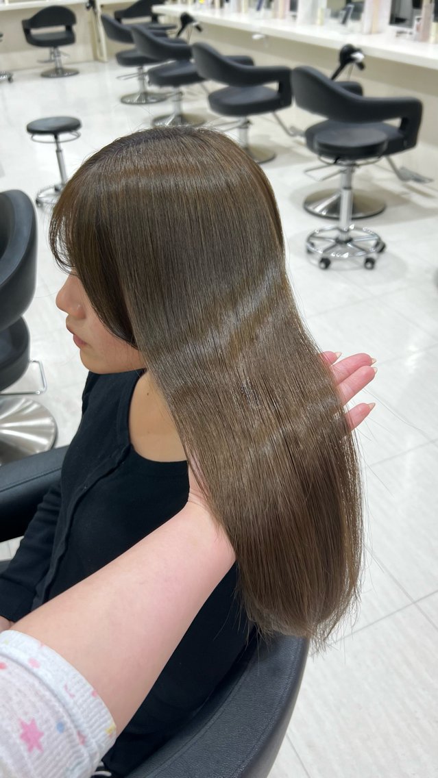 セミロング カラー ヘアアレンジ カット ヘアカラー 韓国レイヤー&ピンク 艶髪🩶maikoのヘアスタイル