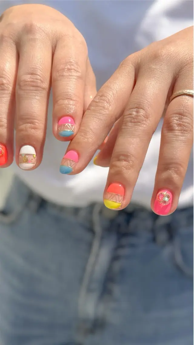 ネイル ハンドネイル ハンドケア emunail あやかのネイルデザイン