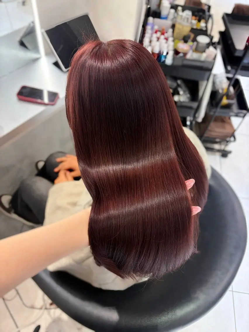 セミロング カラー ブリーチ ダブルカラー ブリーチなしカラー レッドカラー ヘアカラー トリートメント 韓国レイヤー×モテ髪 /MITSUKI🤍のヘアスタイル