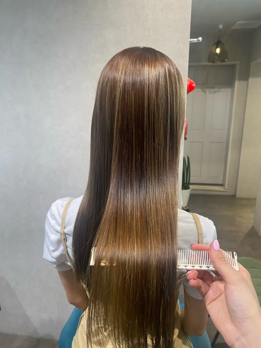 ロング カラー ハイライトカラー ハイライト ヘアカラー 透明感カラー🫧🎀 まりなのヘアスタイル