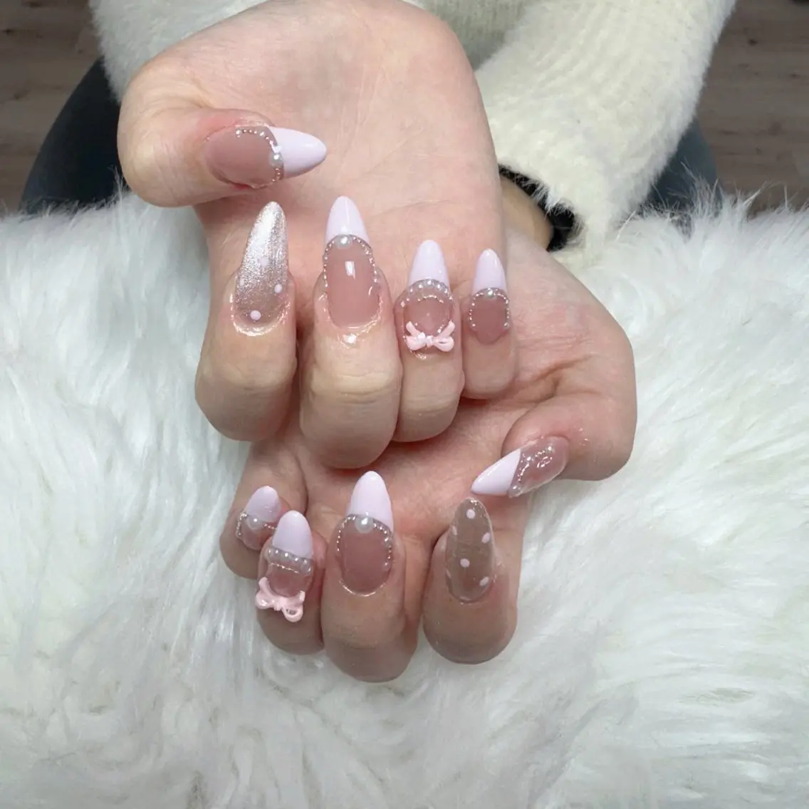 ネイル ハンドネイル 🎀nana🫧 ワンホンネイル🎀のネイルデザイン
