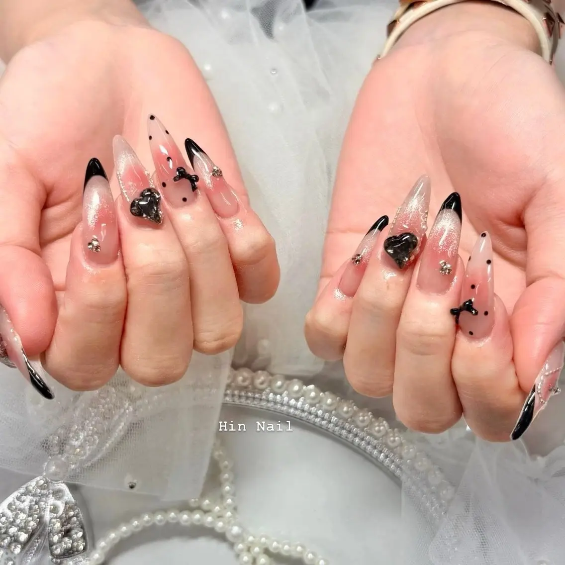 ネイル ハンドネイル HIN NAILのネイルデザイン