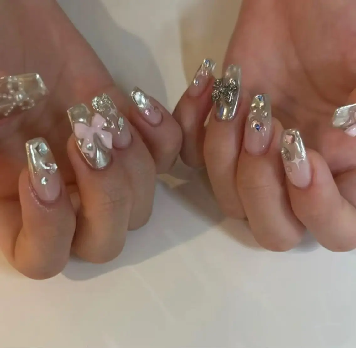 ネイル フラワーネイル フレンチネイル ジェルネイル ガラスフレンチ ハート ハンドネイル BabyYouMi nailのネイルデザイン