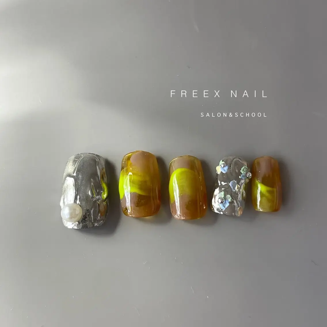 ネイル ハンドネイル ハンドケア freex nail /ニュアンス/個性派のネイルデザイン