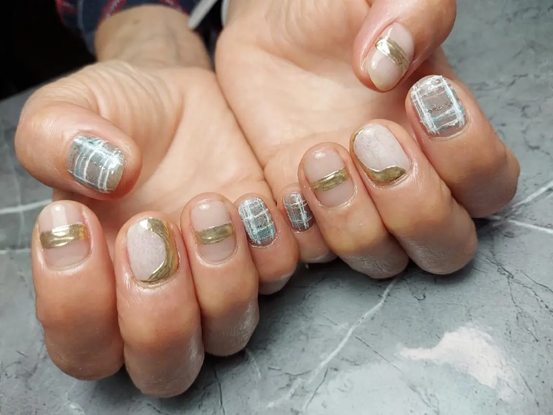 ショート ハンドネイル Nailspeace Omalyのネイルデザイン