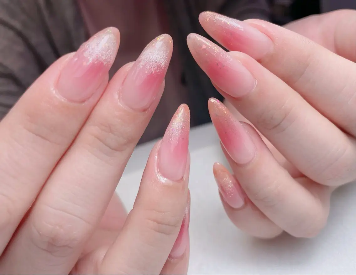 ネイル アートネイル 長さ出し フレンチネイル ジェルネイル ガーリー 中野駅から2分 MEO NAILのネイルデザイン