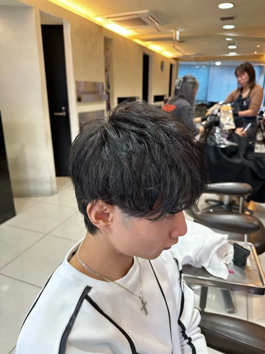 🏰💭🩵お出かけ前にいかがですか？💙💭🏰メンズヘアセットの写真