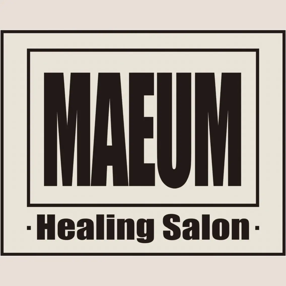 MAEUM／ Sachiのネイルデザイン