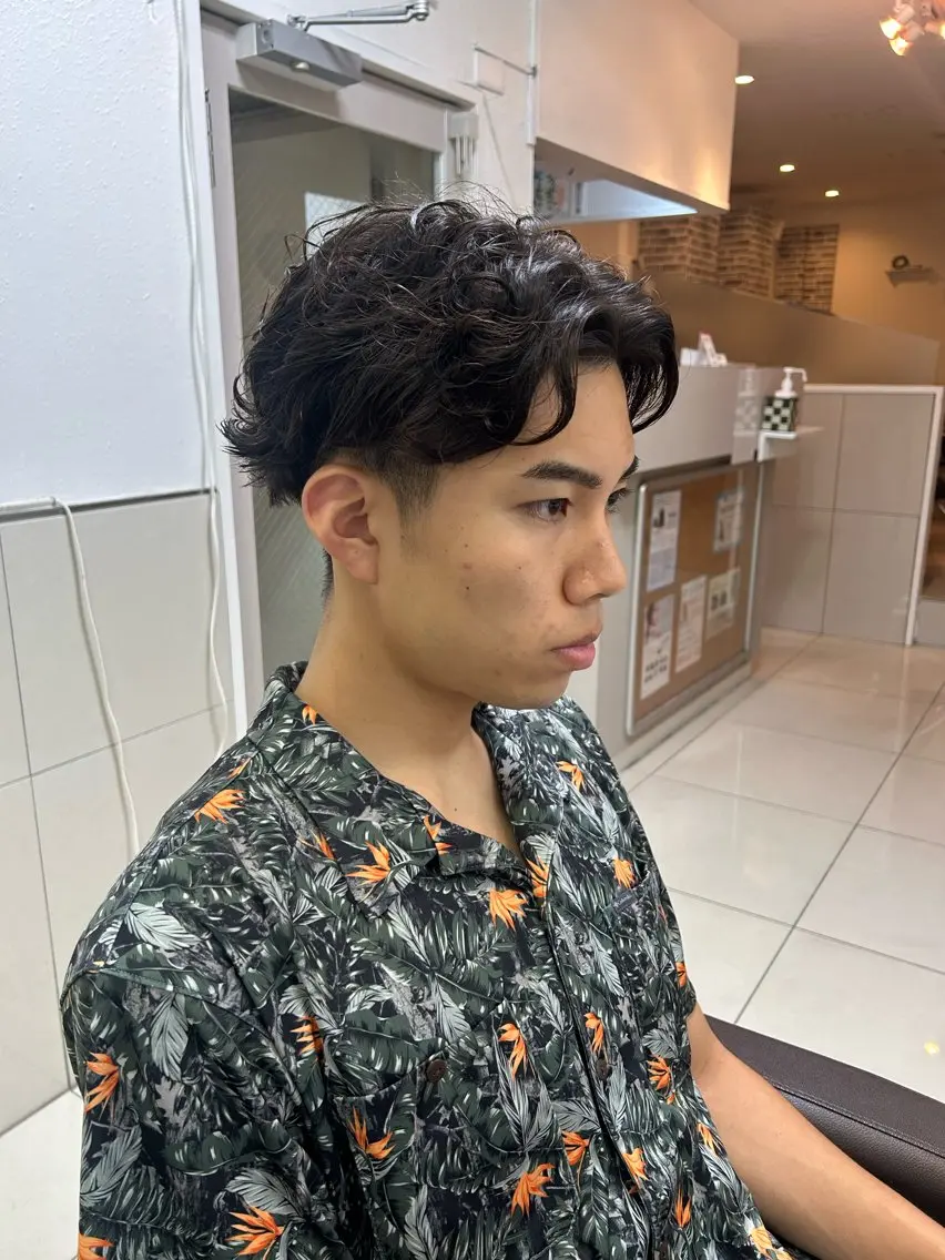 ショート パーマ メンズ センターパート マッシュ メンズパーマ ニュアンスパーマ 【メンズ大得意🔥】 ＭＡＳＡＫＩのヘアスタイル