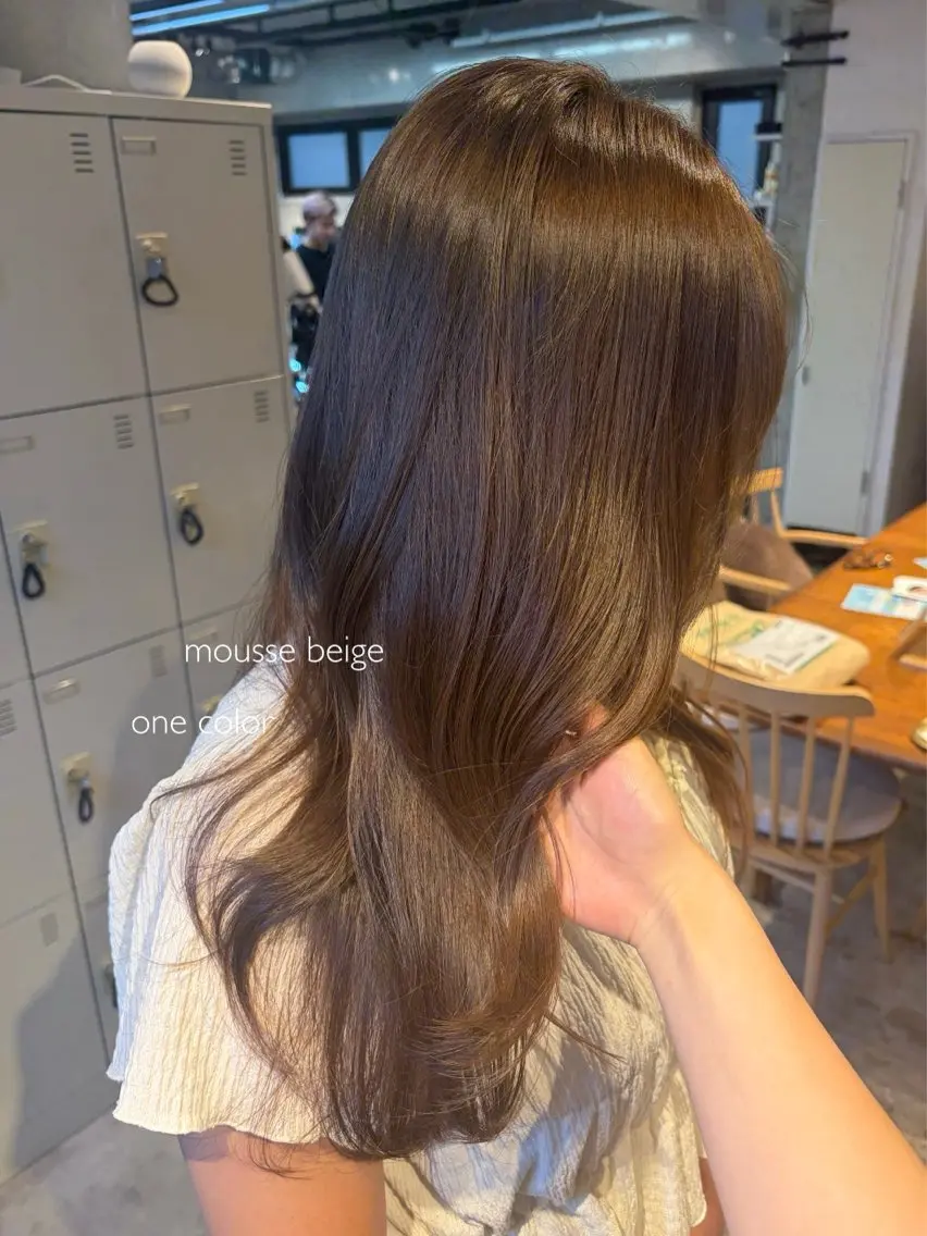 ロング カラー ロング 上岡 みゆうのヘアスタイル