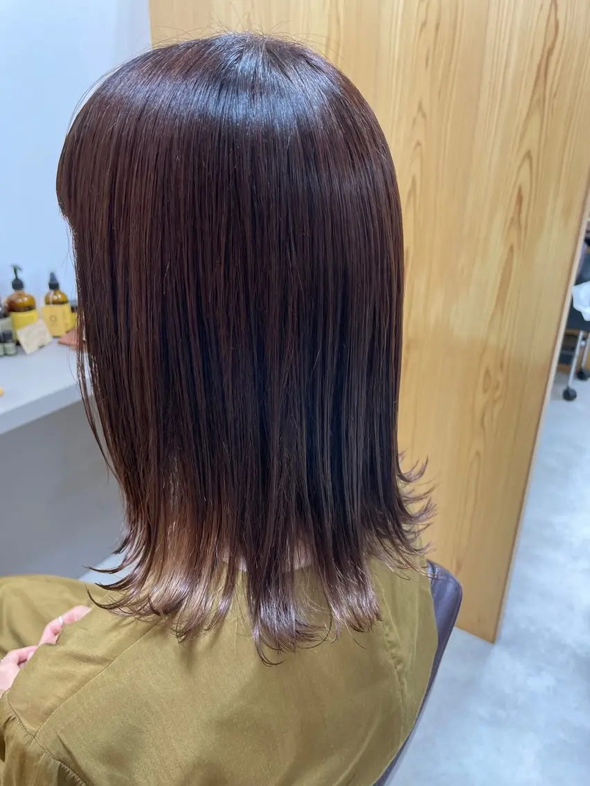 ミディアム カラー くるくるパーマ aikoのヘアスタイル