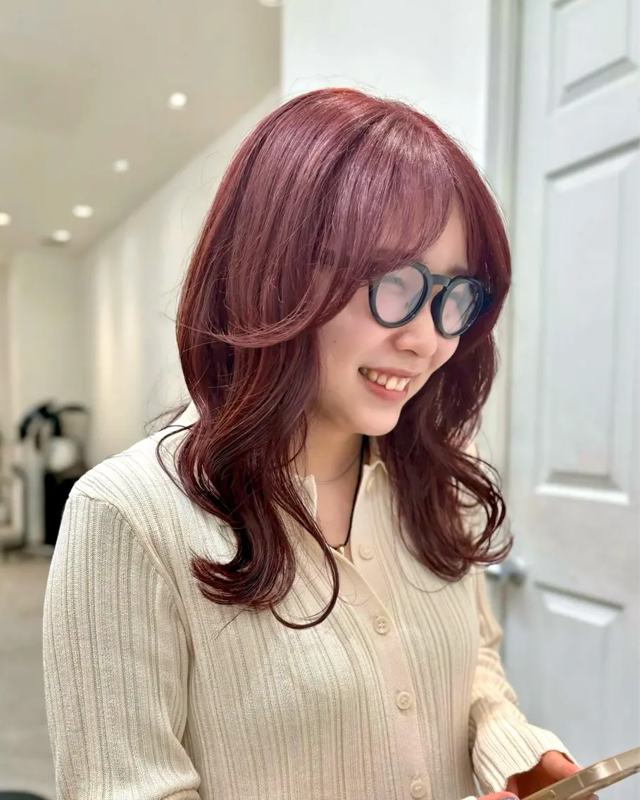 セミロング カラー ヘアアレンジ ブラウンカラー レッドカラー レッドブラウン パーマ/暖色/ボブ イワタテ🇰🇷のヘアスタイル