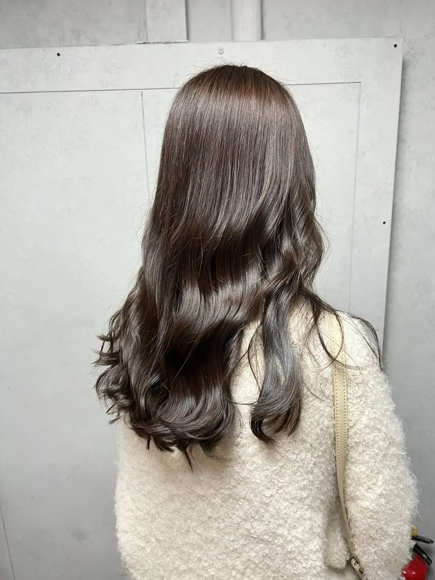 <光色/外国人風カラー>イルミナカラー+カット+ハホニコ(3STEP)Trの写真
