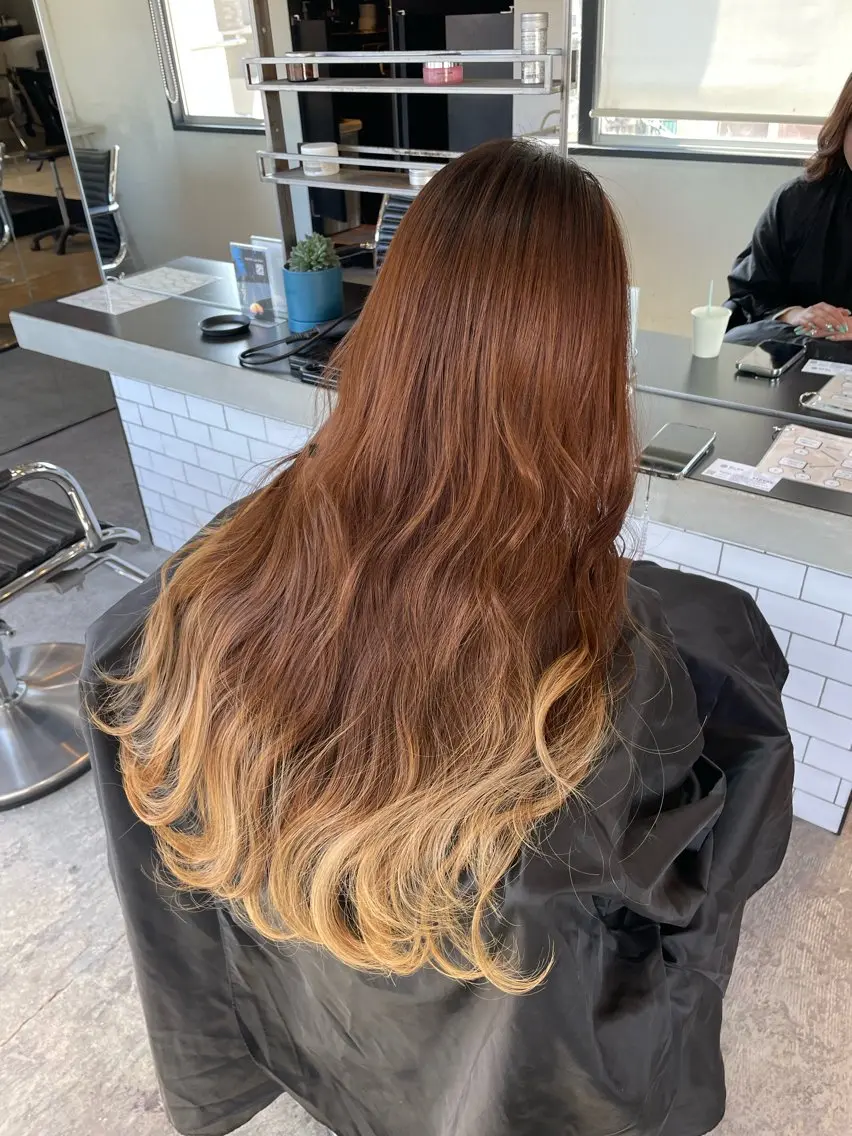 ロング カット ヘアカラー トリートメント 横山 奈央のヘアスタイル