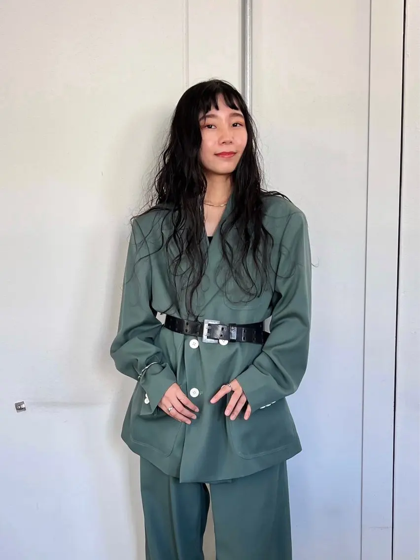 ロング カラー 松坂 真衣のヘアスタイル