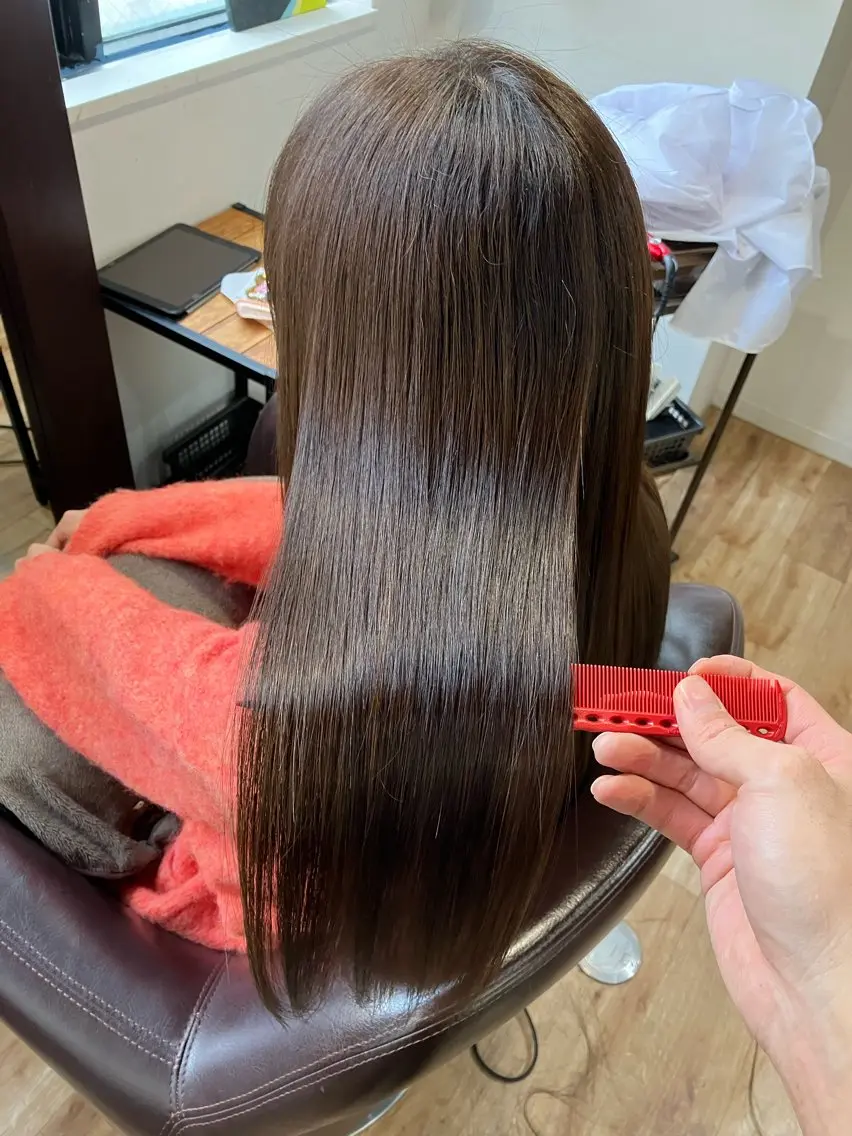 セミロング 髪質改善 トリートメント 🍀髪質改善、カラー TAICHI🍀のヘアスタイル