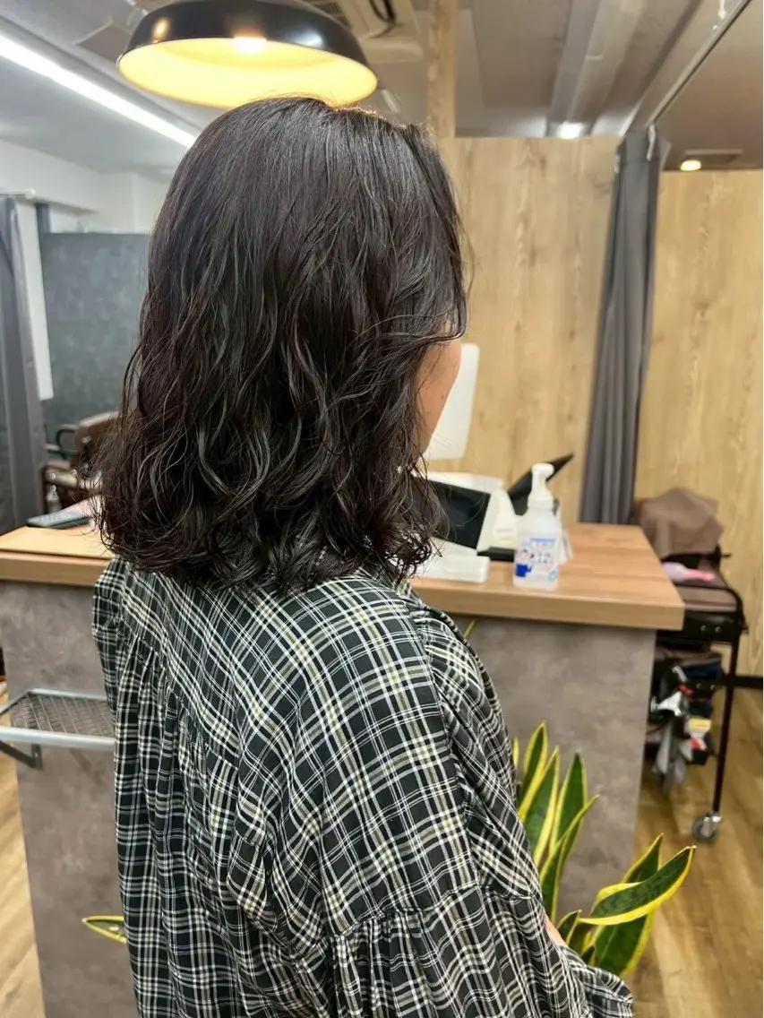 セミロング パーマ セミロングパーマ デジタルパーマ 石田 唯斗のヘアスタイル