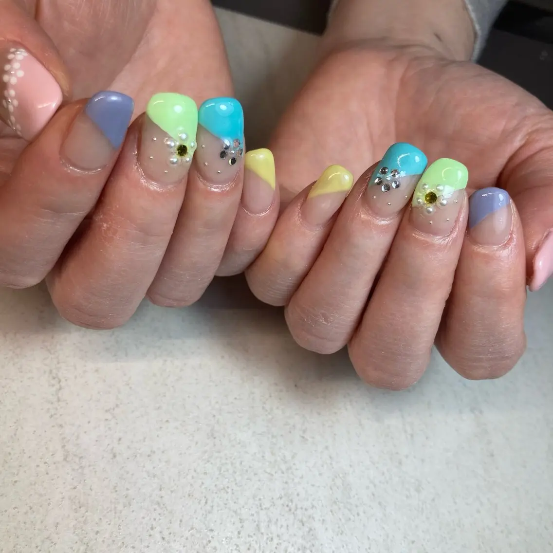 ネイル ハンドネイル sary nailのネイルデザイン