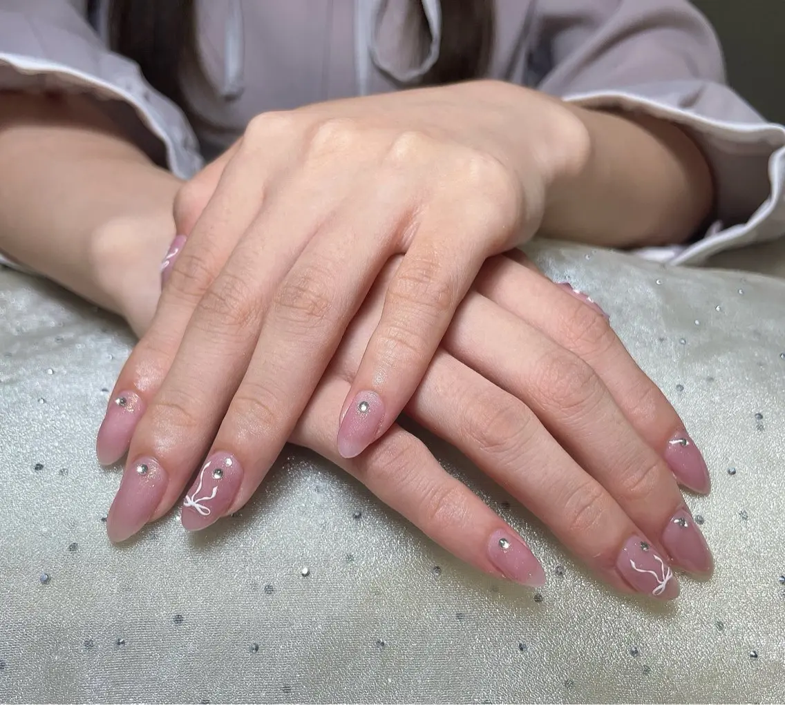 ネイル ハンドネイル ハンドケア モナ& あきのネイルデザイン