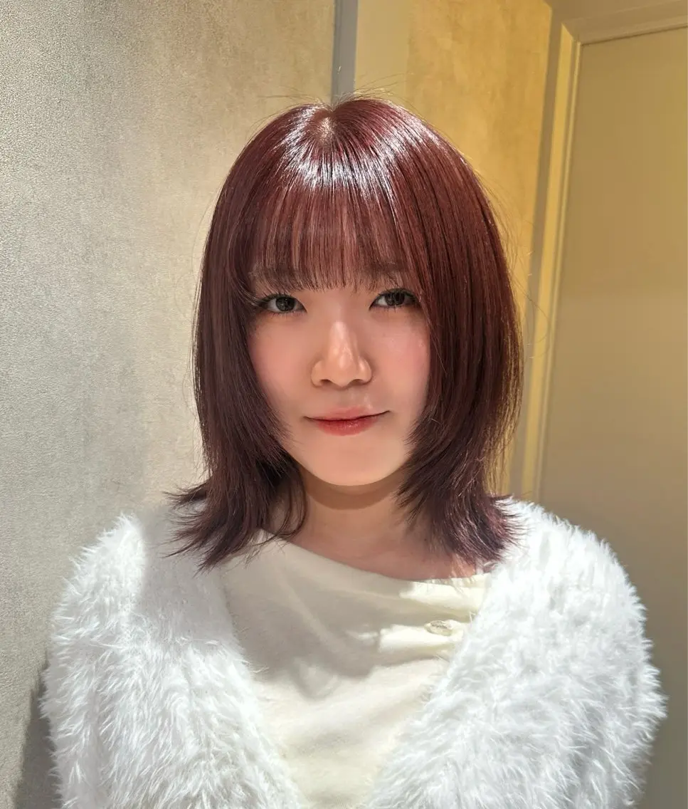 ミディアム ヘアカラー トリートメント ハイトーン🫀 デザイン🪐yumeのヘアスタイル