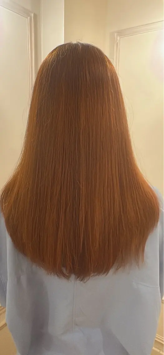 セミロング レイヤーカット トリートメント GLanz 朱蒙のヘアスタイル