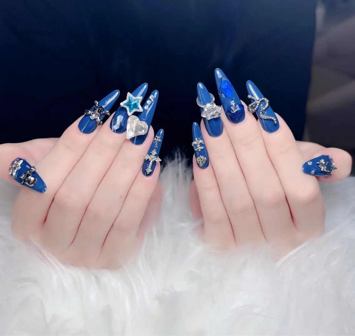 ネイル アートネイル 韓国ネイル 持ち込み ワンホンネイル ハンドネイル Lenie Kabukichoのネイルデザイン