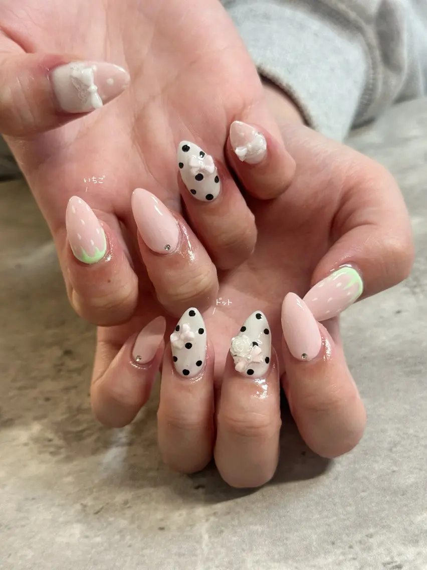 ネイル ハンドネイル One's Nail Roomのネイルデザイン