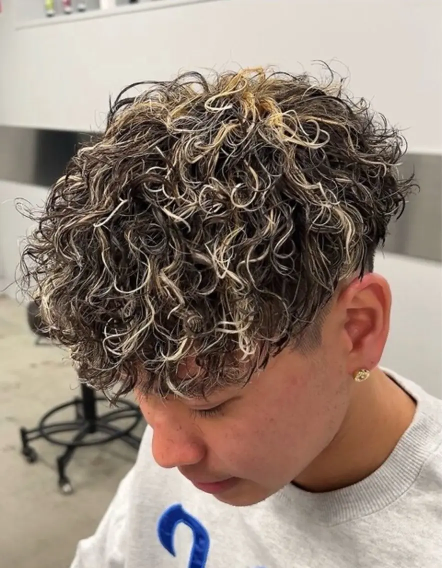 パーマ メンズ アップバング メンズパーマ スペインカール カット パーマ fifth/ あつきのヘアスタイル