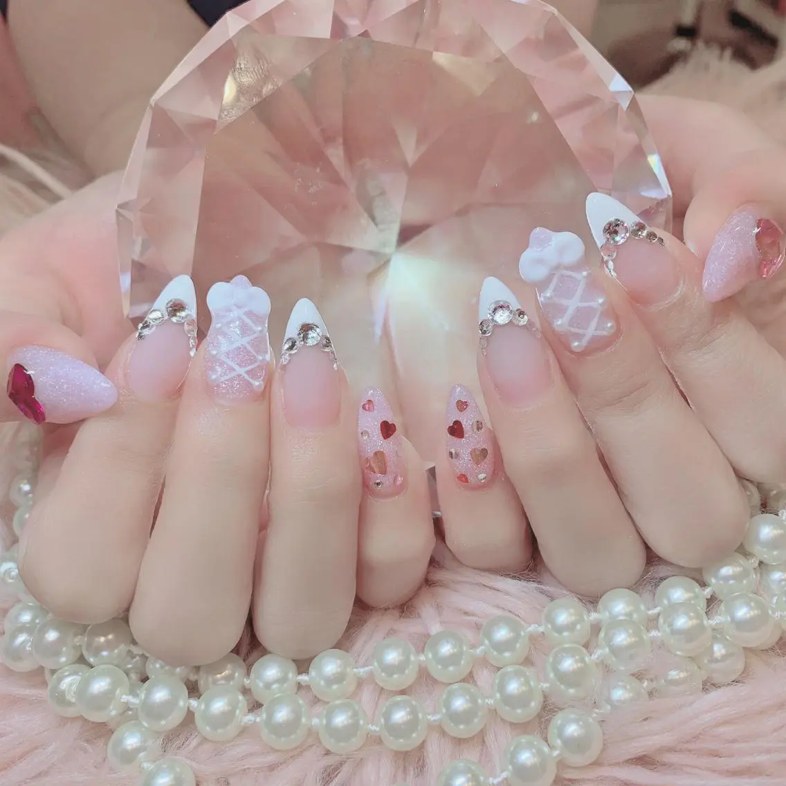 ネイル EMU NAILのネイルデザイン