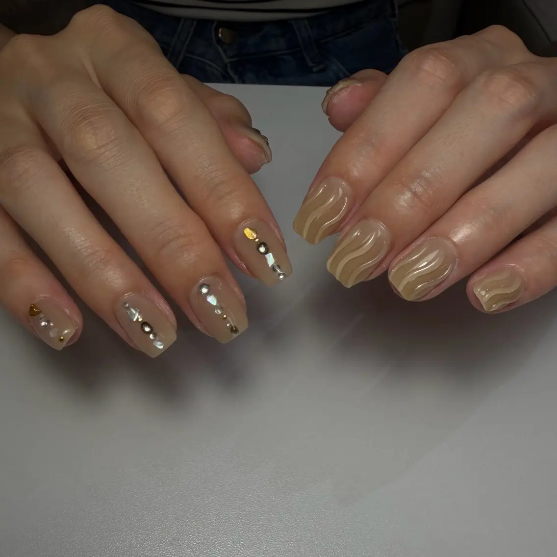 ネイル アートネイル ブラウン ジェルネイル 持ち込み ニュアンスネイル Nail mood デザイン持ち込みokのネイルデザイン