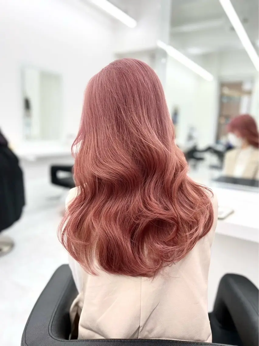 セミロング ♡海外girl重め レイヤーMEARI♡のヘアスタイル