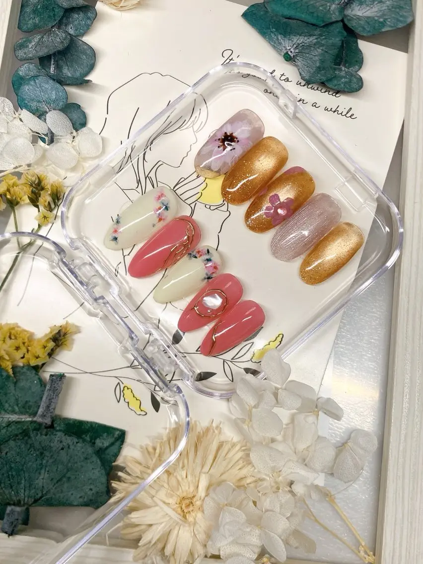 ネイル ハンドネイル ハンドケア PLUM BELL 横浜自宅ネイルのネイルデザイン