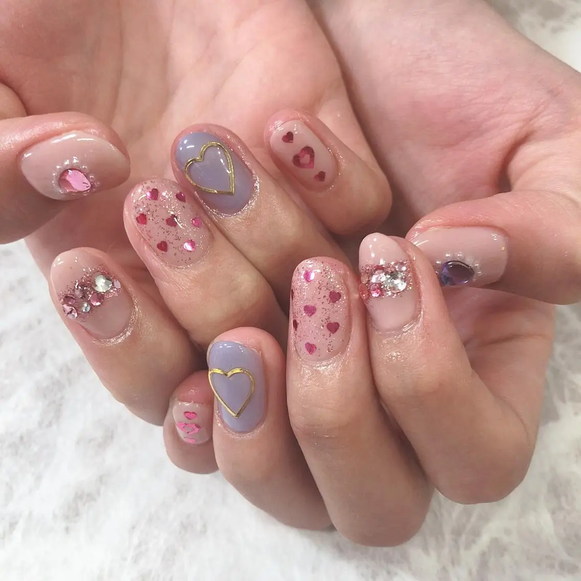 ネイル 西岡 杏のネイルデザイン
