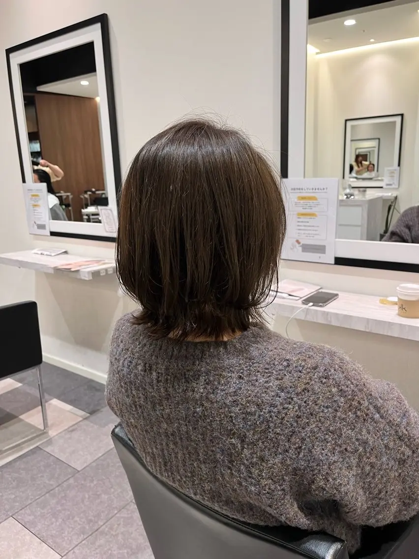 ミディアム カラー 中原 優美のヘアスタイル