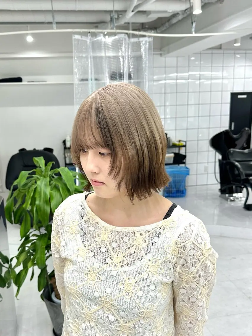 ショート カラー 三ノ宮/ケアブリーチ /透明感HAYATOのヘアスタイル