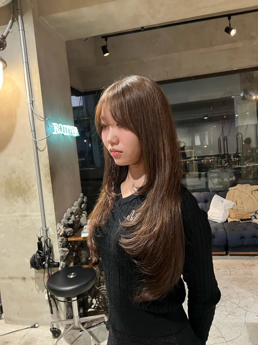 セミロング カラー カット ヘアカラー トリートメント 赤みゼロ/透明感 カラー🌿KANTAのヘアスタイル